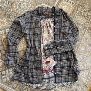NEW Johnny Was Flannel & Printed Tunic Top in Excellent Condition